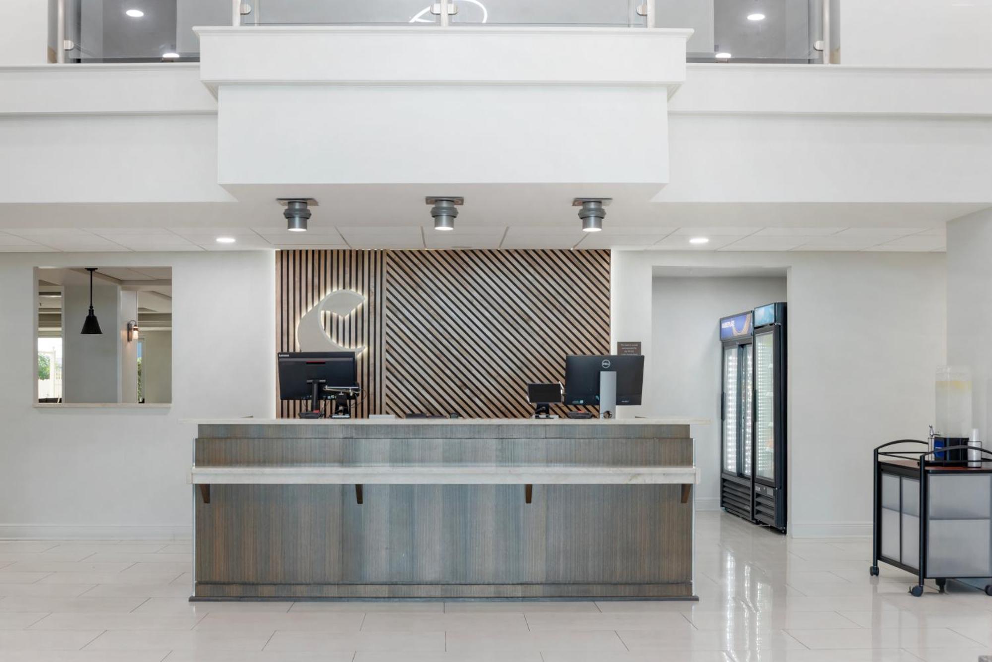Comfort Inn & Suites New Orleans Airport North Kenner Exterior foto